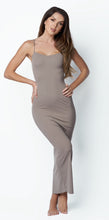 Load image into Gallery viewer, Skulpt Dress (Morel)