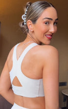 Load image into Gallery viewer, Vyce Sports Bra (Dune)