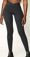 Load image into Gallery viewer, Skulpt Xyla Tights