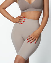 Load image into Gallery viewer, Skulpt LuxeLift Biker Shorts (Nimbus)