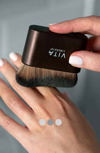 Load image into Gallery viewer, Vita Liberata Brush