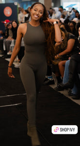 Skulpt High Neck (Ivy Green)