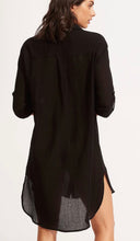 Load image into Gallery viewer, Seafolly Crinkle twirl shirt
