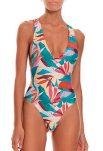 Boamar Collage Leaves One Piece
