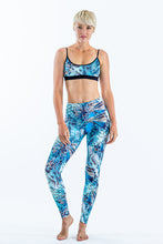 Load image into Gallery viewer, Active Blue Snake Tights
