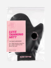 Load image into Gallery viewer, Fox Tan Velvet Applicator Mitt
